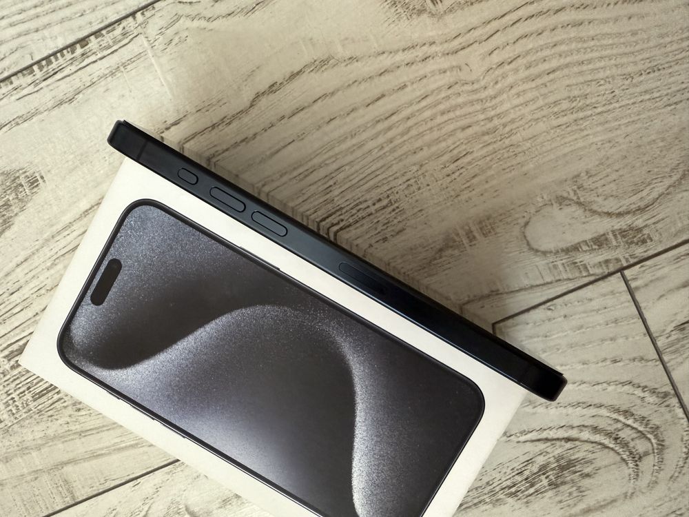 98% БАТЕРИЯ КАТО НОВ Iphone 15 Pro Max 256GB 5G