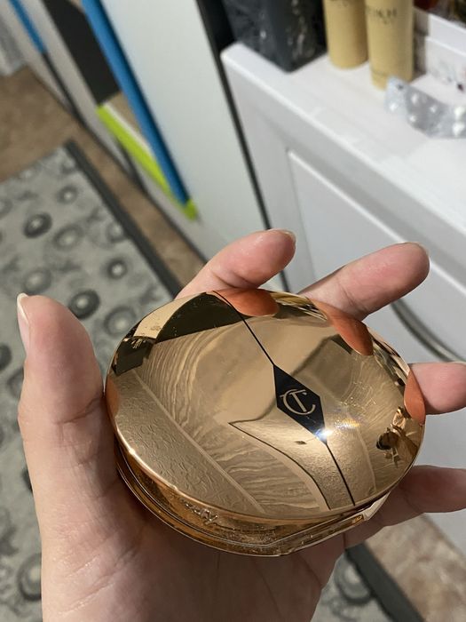 Продам косметику оригинал charlotte tilbury, dior, givenchy, MAC