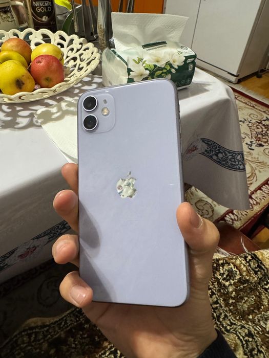 Продам IPhone 11 128 гб