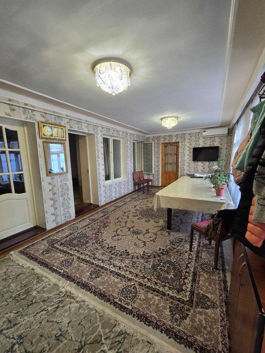 Tinchlik metrosi yaqinida 2,7 sotix kvadrat uchastka