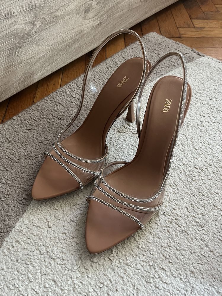 Зара елегантни обувки с камъчета на ток/ Zara shoes