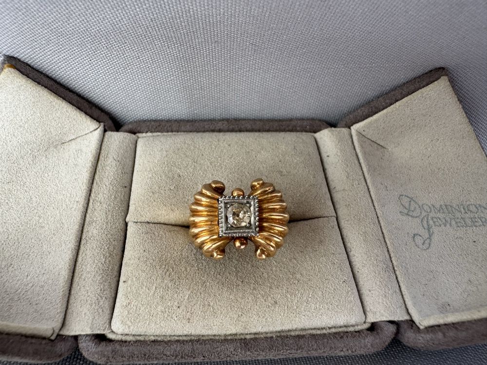 Inel model tank din aur si diamant 0,25 ct
