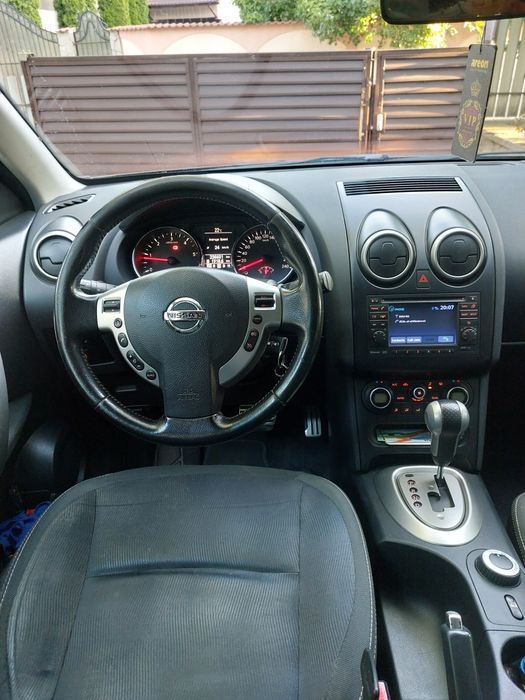 Vând Nissan Qashqai n-tec