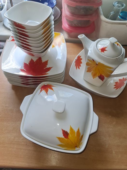 Набор посуды, б/у