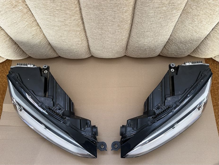 Faruri, Far stanga / Far dreapta Audi A5 8W 2016-2020