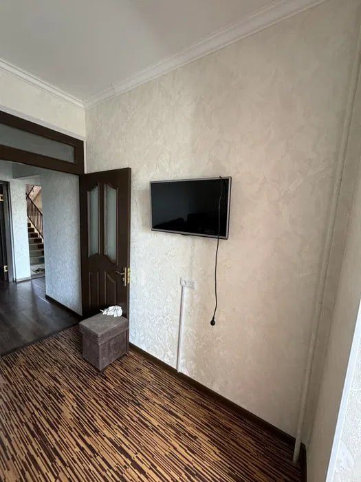 СРОЧНО! Продаётся квартира!  Юунсабад 19 кв