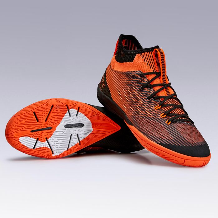 Ghete mid Futsal Ginka 900 Portocaliu - produs resigilat Decathlon