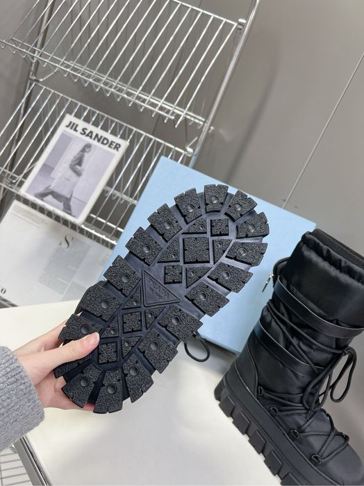 Cizme Prada , calitate premium , pe comanda , noi , 39