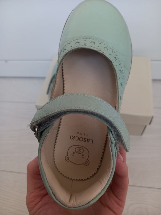 Pantofi/balerini mar. 26