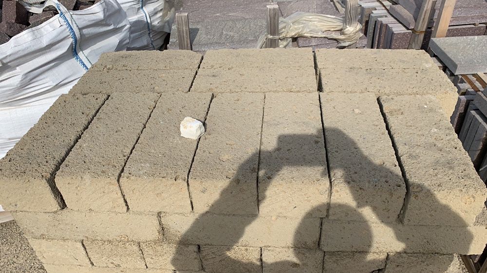 Borduri granit plata crypto