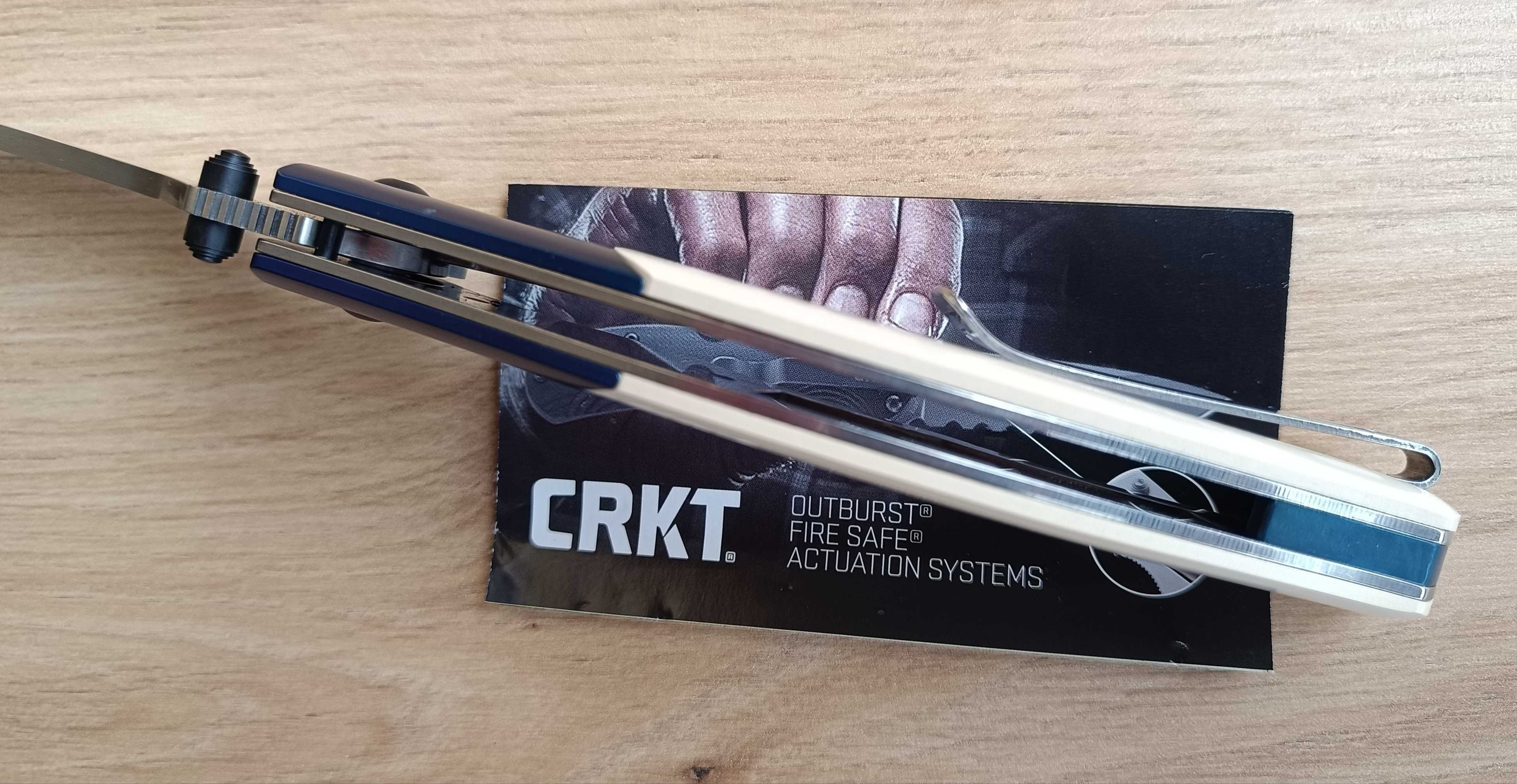 Сгъваем нож CRKT Ritual Assisted Ivory 7471