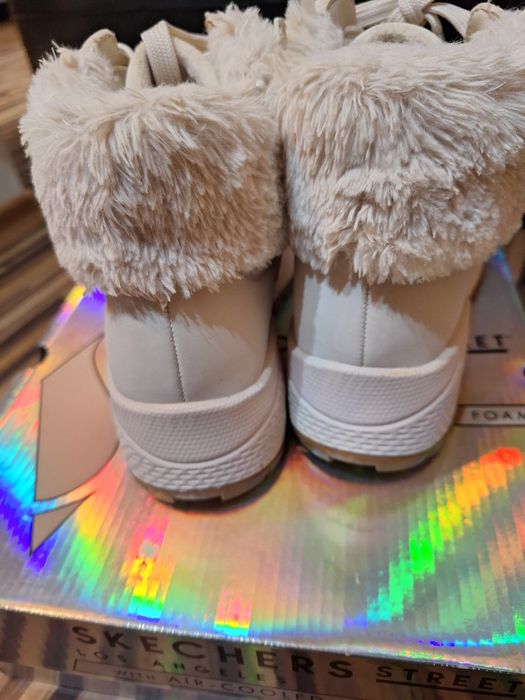 Дамски зимни маратонки Skechers