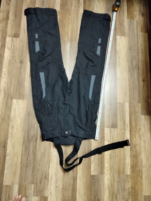 Продавам дамски ски/ сноуборд панталони Dare 2 b