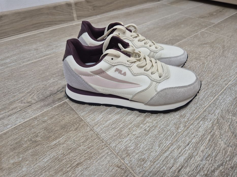 Дамски маратонки Reebook и Fila