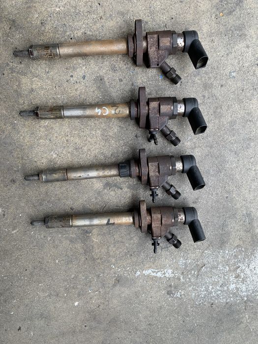 Injectoare Citroen C4 2.0 HDI Ford Mondeo 4 Focus2 2.0 Tdci 9657144580