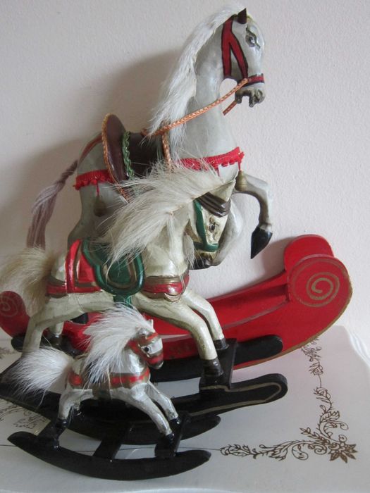 cadou rar Craciun 3 Caluti din lemn superbi antici Germania handmade