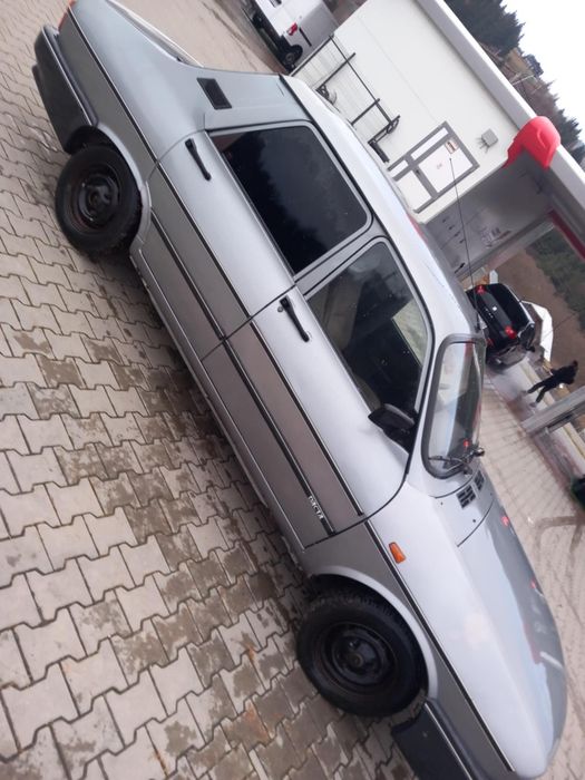 Vând Dacia 1310!