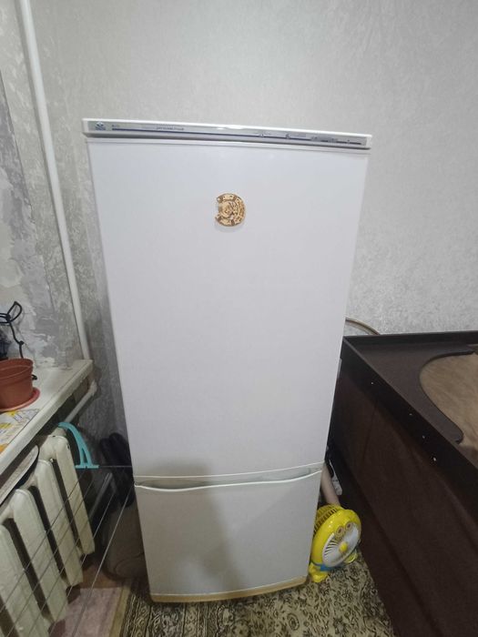 Холодильник 2 ух камерный
