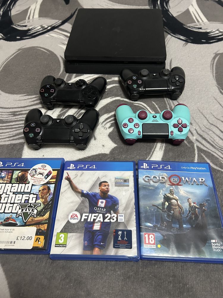 ps4 4 controllere 3 jocuri