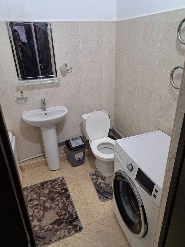 Yangi hayot yangi choshtepa metro yonida 2xonalik narxi 400