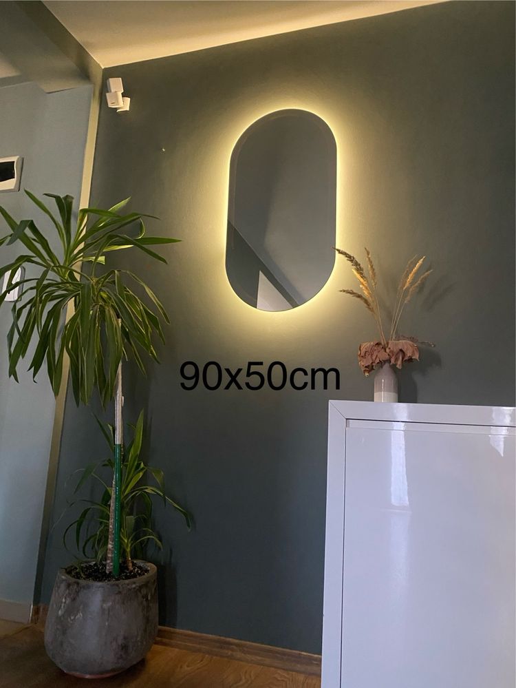 Oglindă cu LED NOUA  – Design Modern