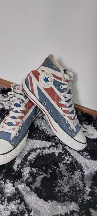 Tenişi Converse mărimea 40
