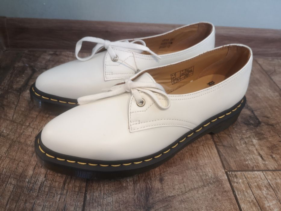 Dr Martens, нови обувки естествена кожа, номер 40