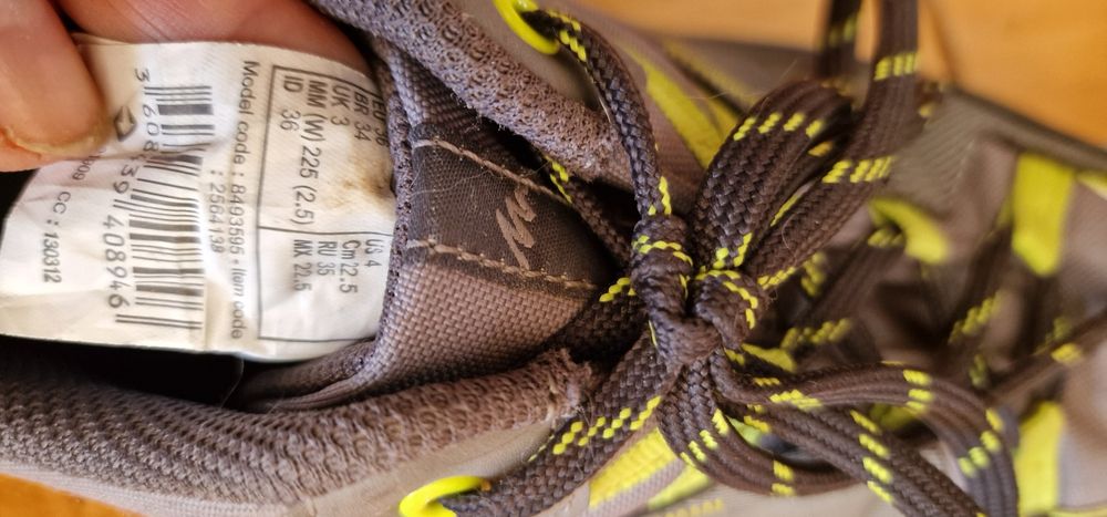 Детски туристически обувки Quenchua