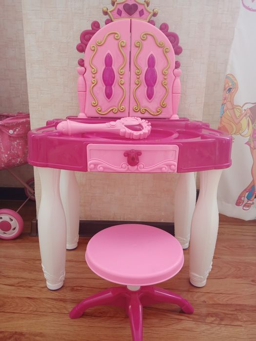 Детский комод со стульчиком