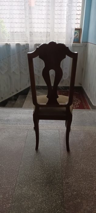 Vând masă vintage cu noptieră