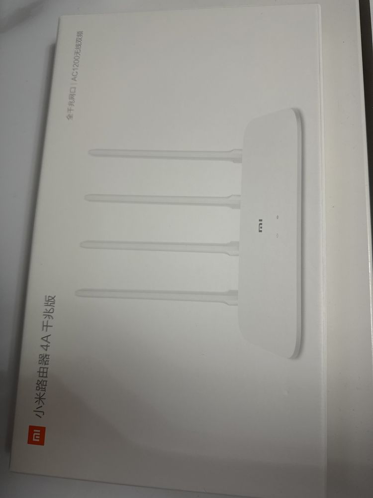 Wi-Fi роутер Xiaomi Mi Wi-Fi Router 4A Gigabit Edition