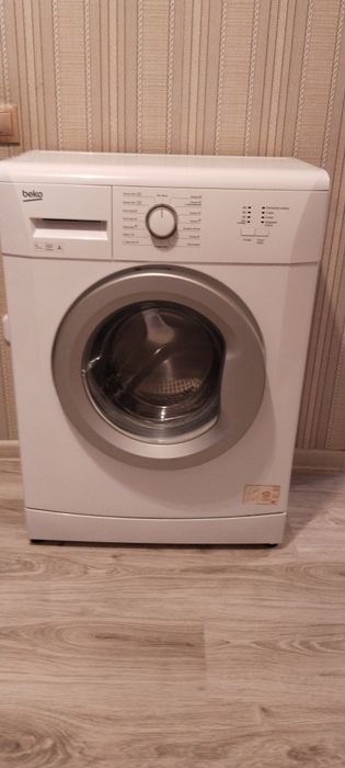 Стиральная машинка beko б/у