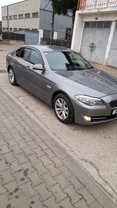 Dezmembrez f 10 motor 2.0