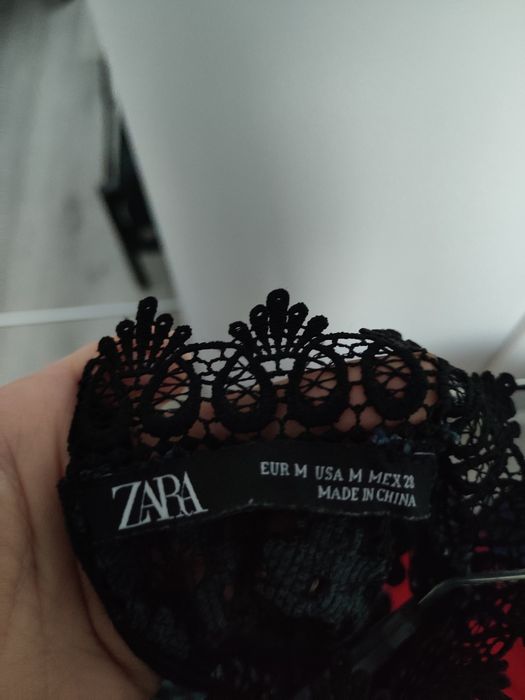 Rochie zara dantela verde închis marimea S