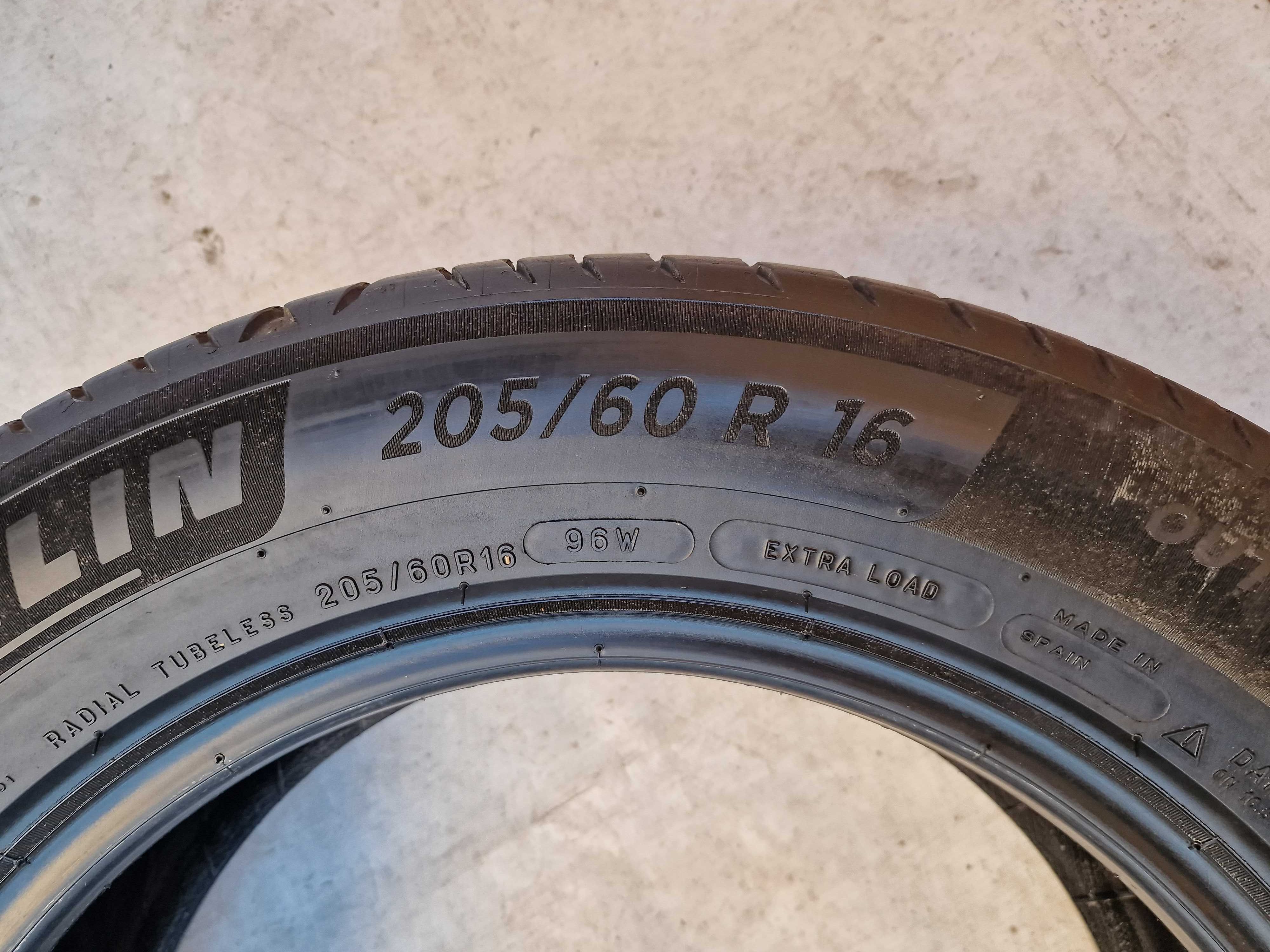 Anvelope 205/60/16 vara an 2020 MICHELIN Primacy 4