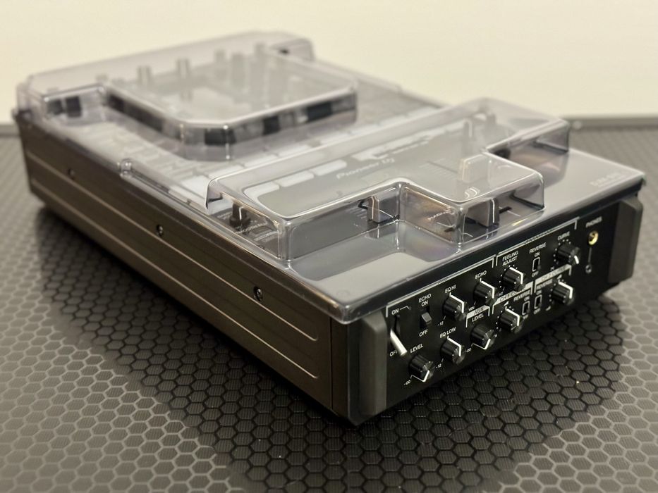 Vand Mixer Pioneer DJM S11 (stare excelentă)