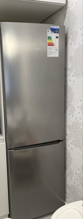 Холодильник BOSCH