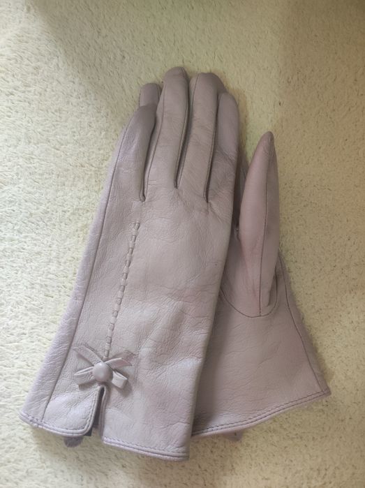 Mănuși dama,stare foarte buna