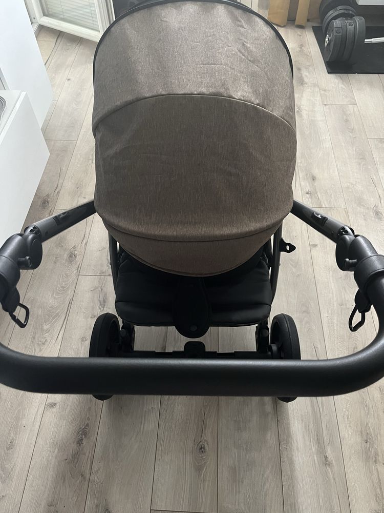 Бебешка количка tutis leo 2 in 1