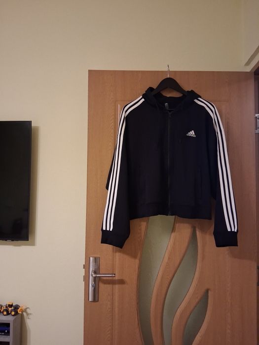 Hanorac adidas femei nou cu eticheta