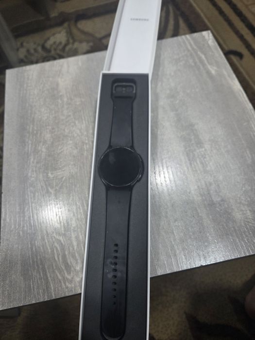 Samsung  galaxy watch 4