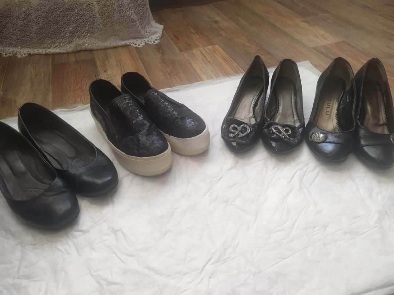 Продам женскую обувь