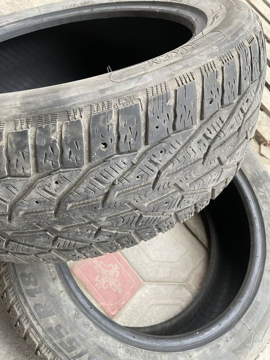 Продам зимний покрышки 225 55 р18