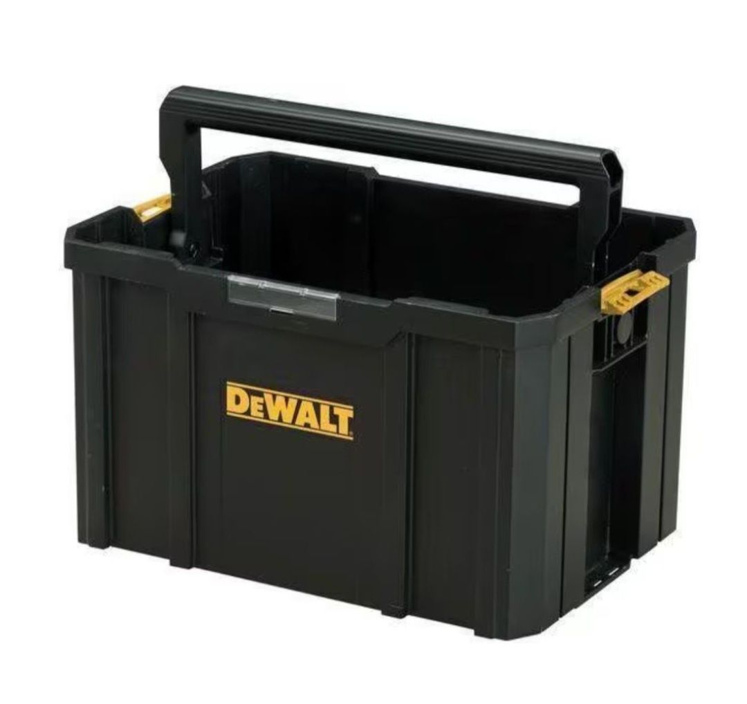 Куфар за инструменти DeWALT отворен