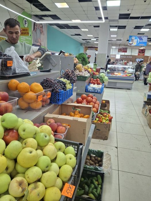 Место для продаж фруктов