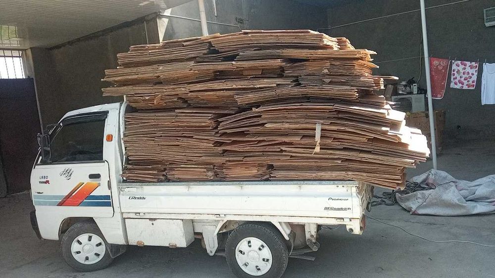 Makalatura Maklatura Makulatura Metallom temir oq qog’oz kitob jurnal