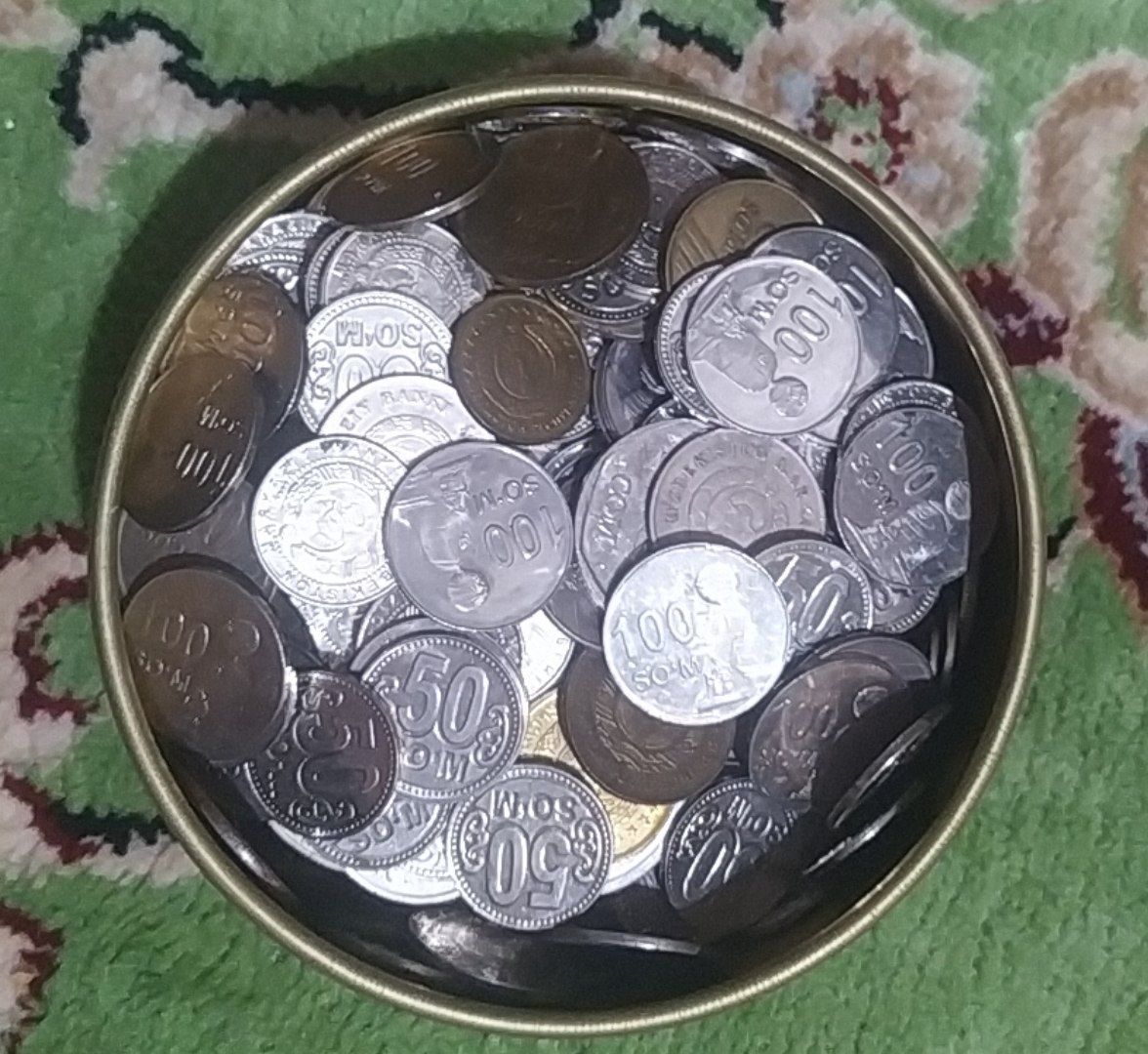 Продаю старые деньги.