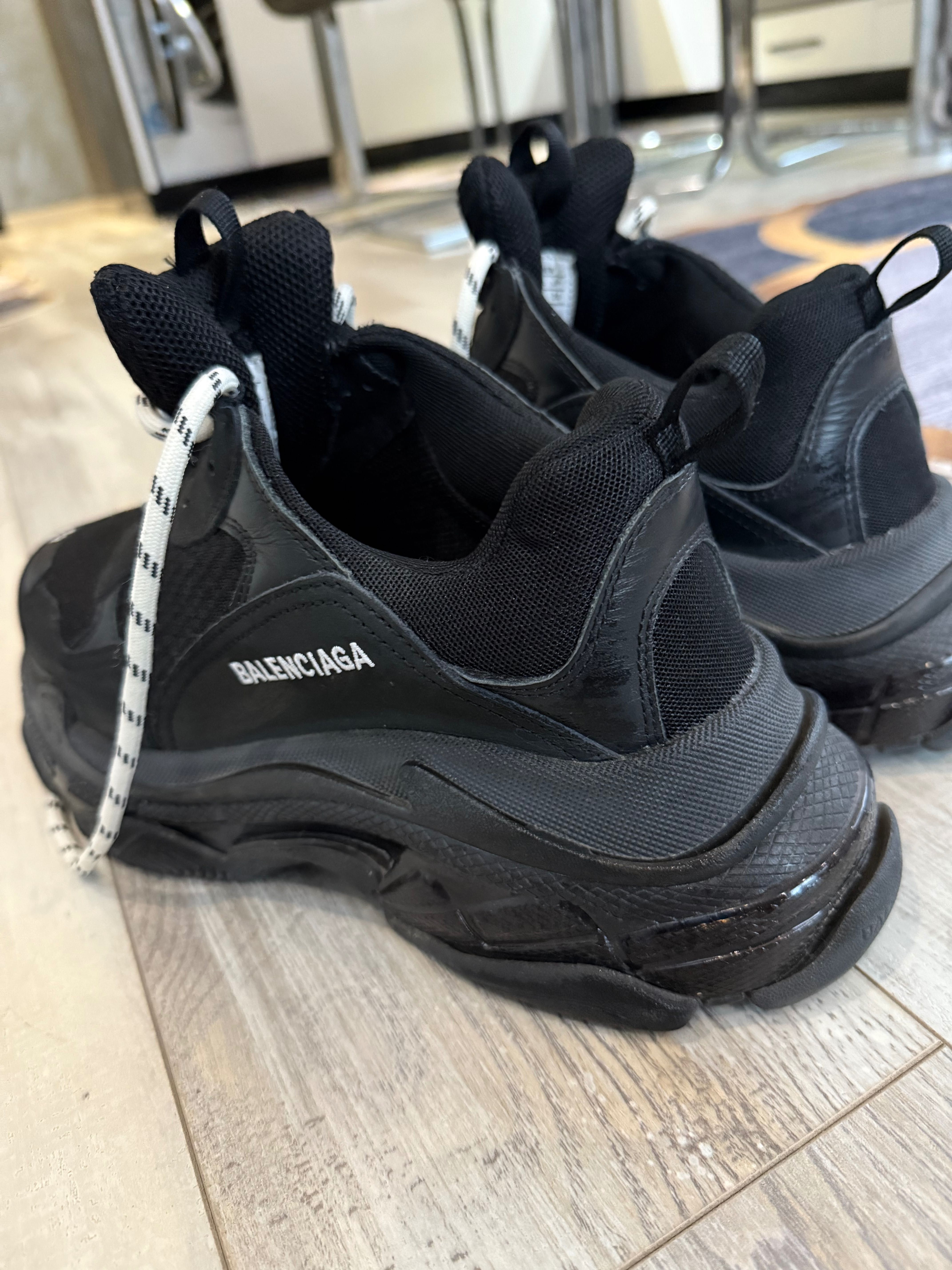 Нови маратонки Balenciaga