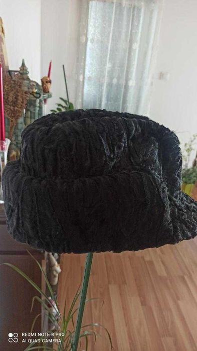 ocazie  caciula din blana astrahan