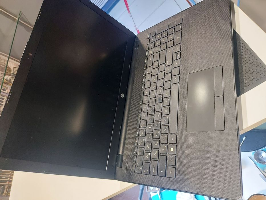 Ноутбук HP офисный